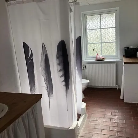 Bed & Breakfast Ellemose *